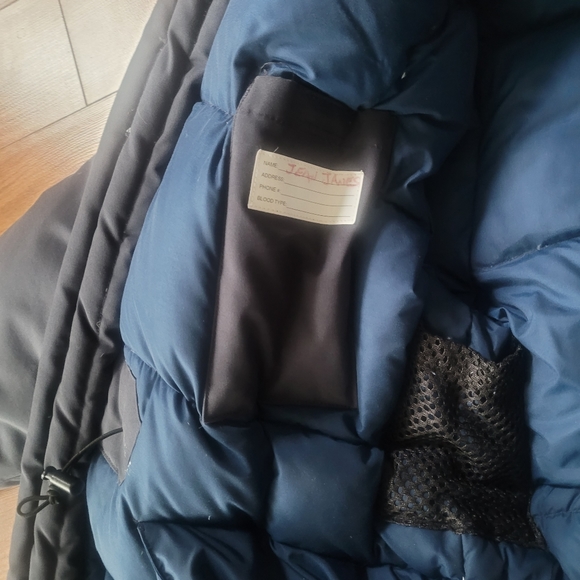 Men's Canada Goose Resolute Jacket - Size S - Navy Blue - Picture 9 of 10